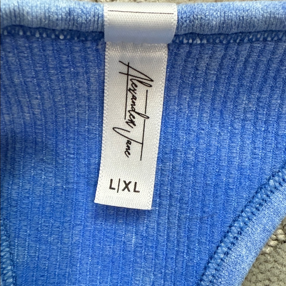 Alexander Jane Ribbed Blueβ Tank Top - Picture 4 of 4